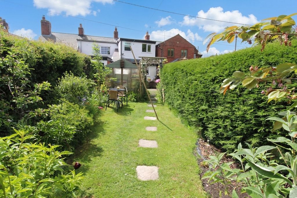 Property photo 2 of 18