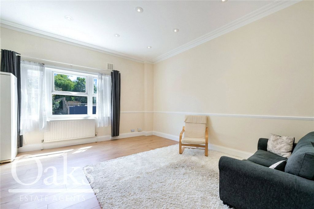 Property photo 2 of 10 Picture No. 15