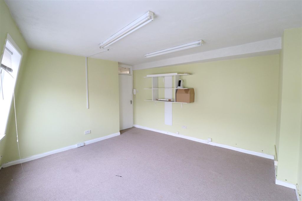 Property photo 1 of 4 Img_0051.Jpg