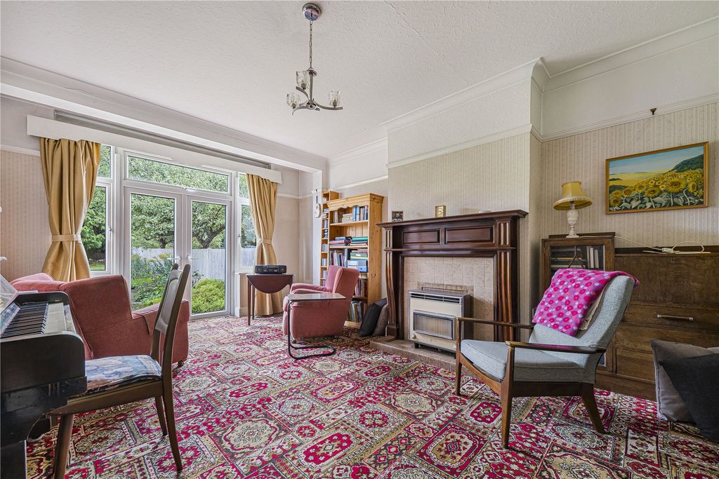 Property photo 3 of 19 Picture No. 14