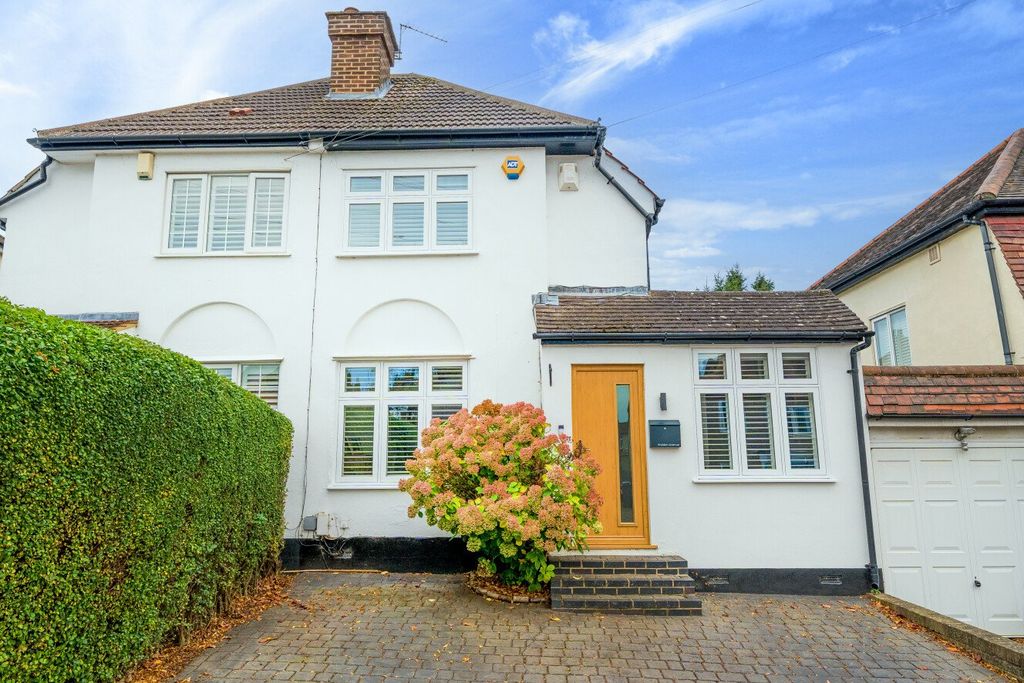 Property photo 1 of 18 Picture No. 12