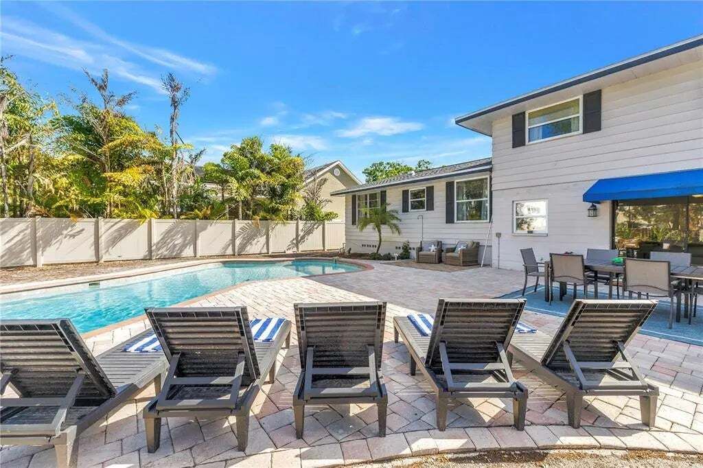 Property photo 2 of 19 <Alttext/>