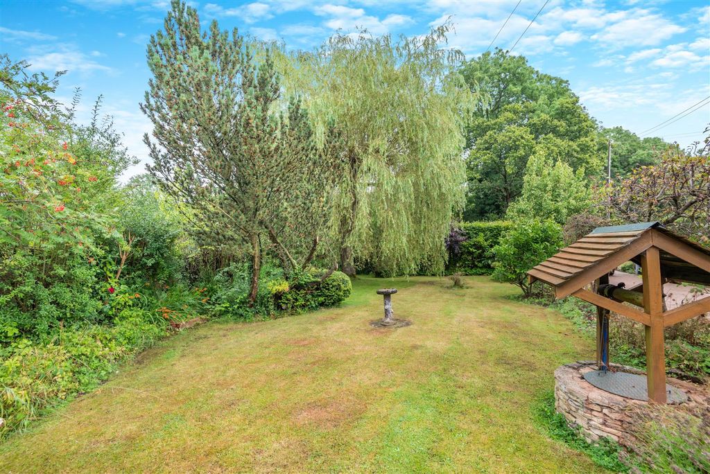 Property photo 3 of 43
