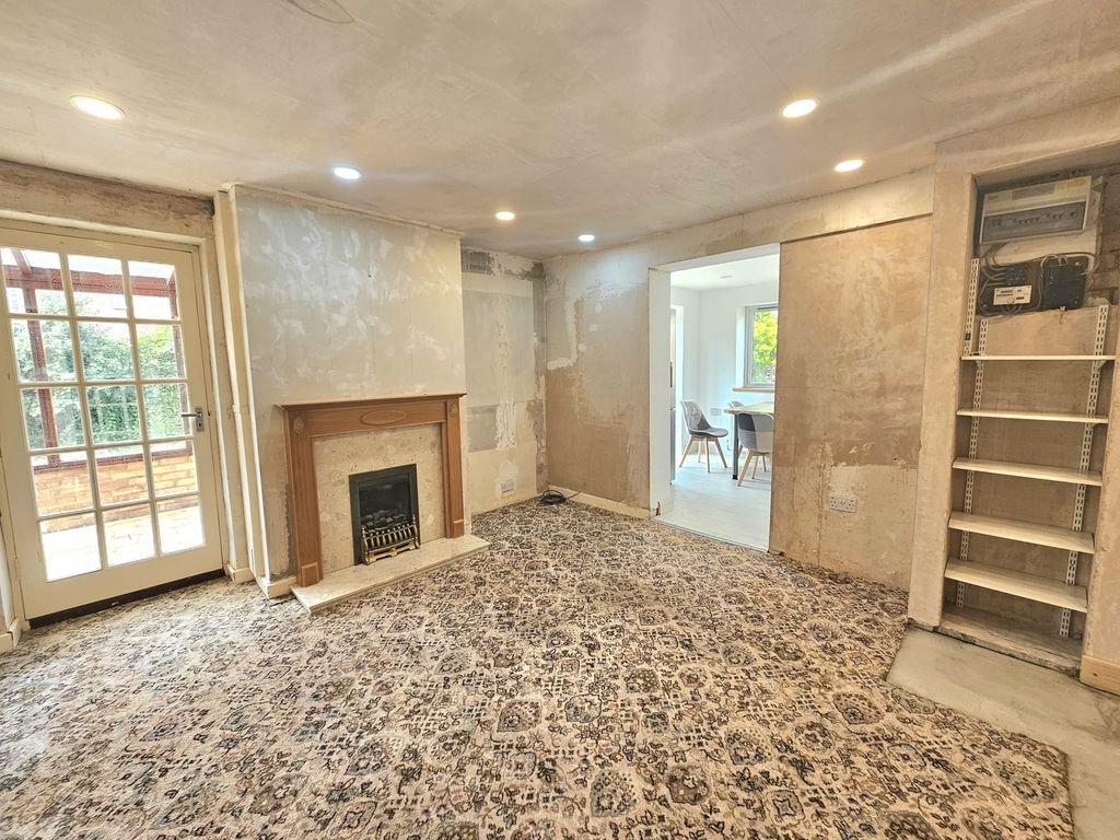 Property photo 3 of 21