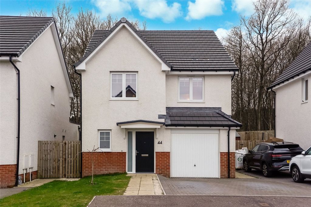 Property photo 1 of 24 Picture No. 11