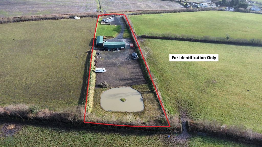 Property photo 2 of 11