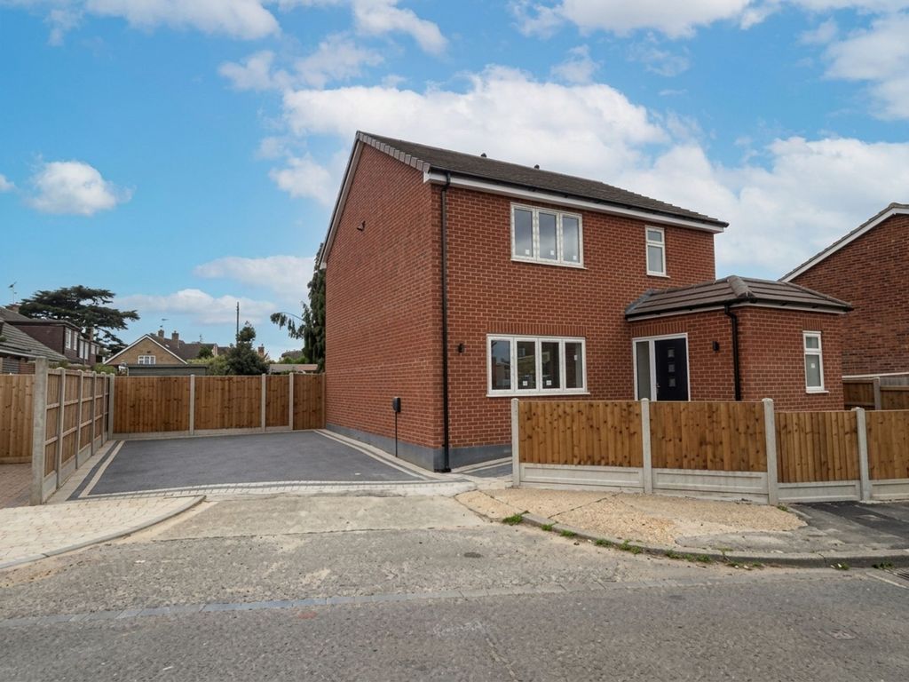 Property photo 1 of 36