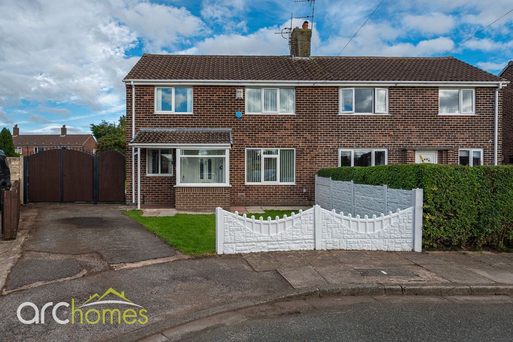 Property photo 1 of 24