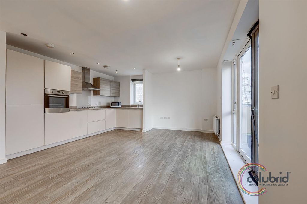 Property photo 3 of 13 0G1A4254-0G1A4258.Jpg