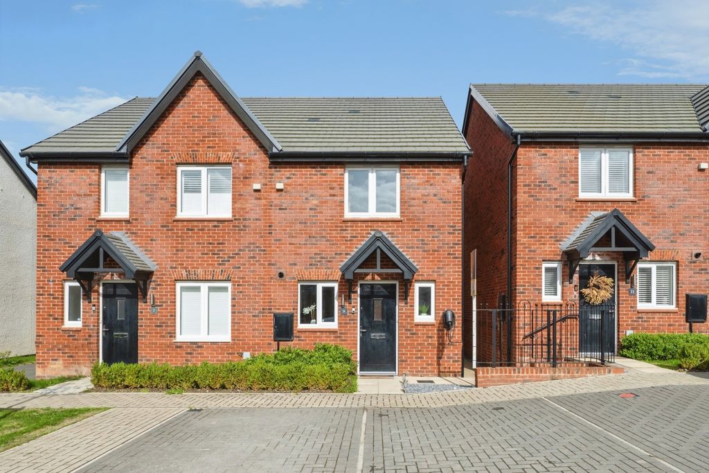 Property photo 1 of 18 Pbox-Img.Jpg