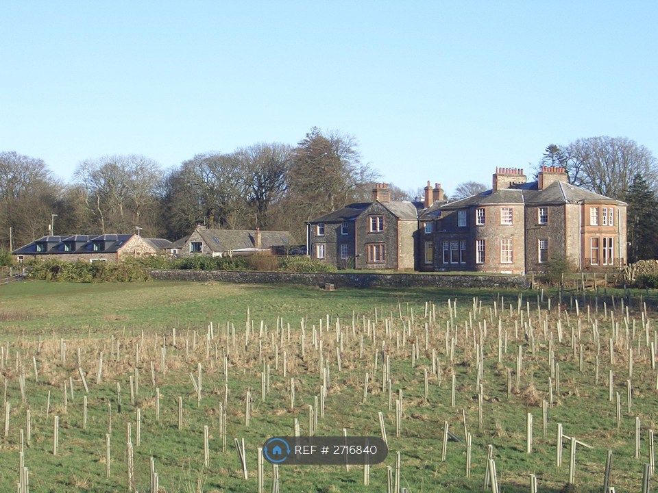 Property photo 2 of 28