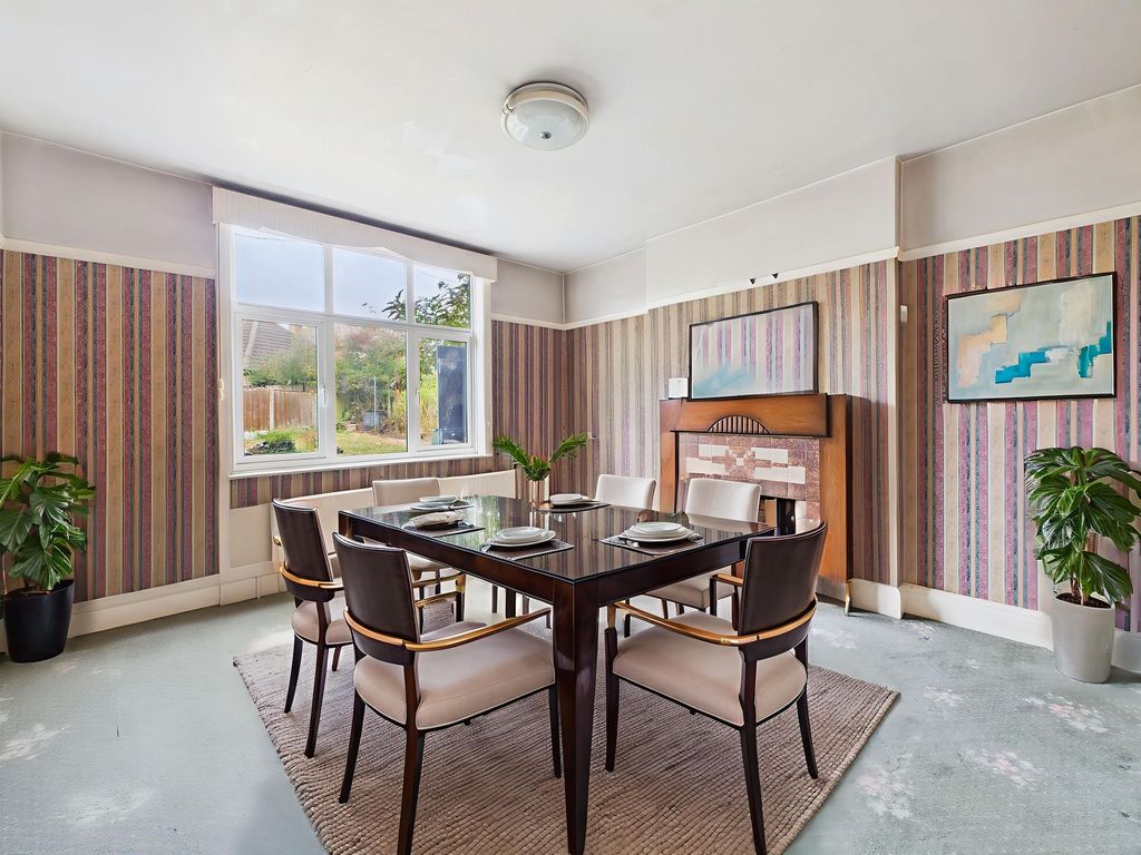 Property photo 3 of 15 Dining Room (Virtually Furnished Ai)