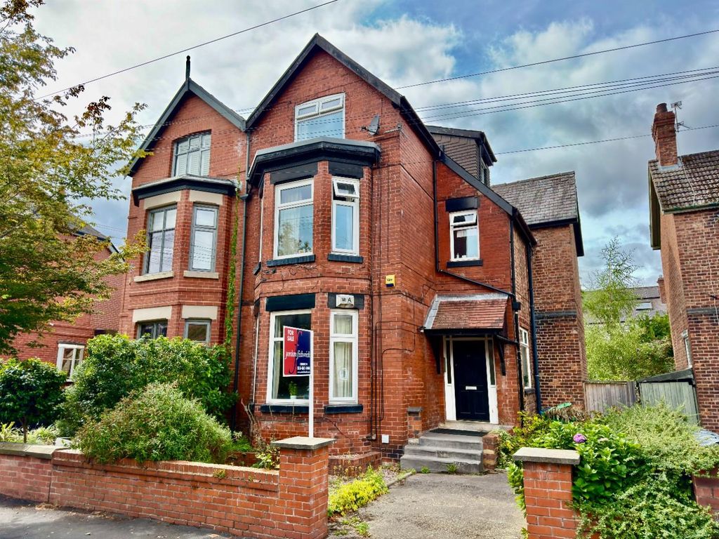 Property photo 1 of 22