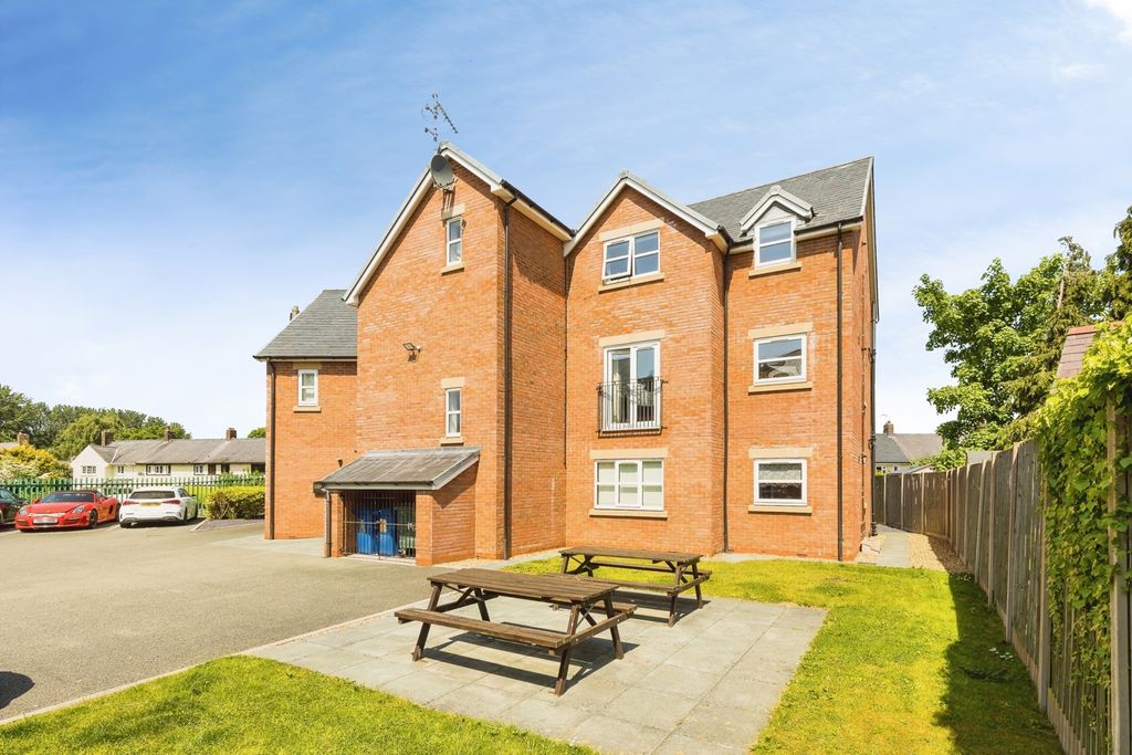 Property photo 1 of 24 Pbox-Img.Jpg