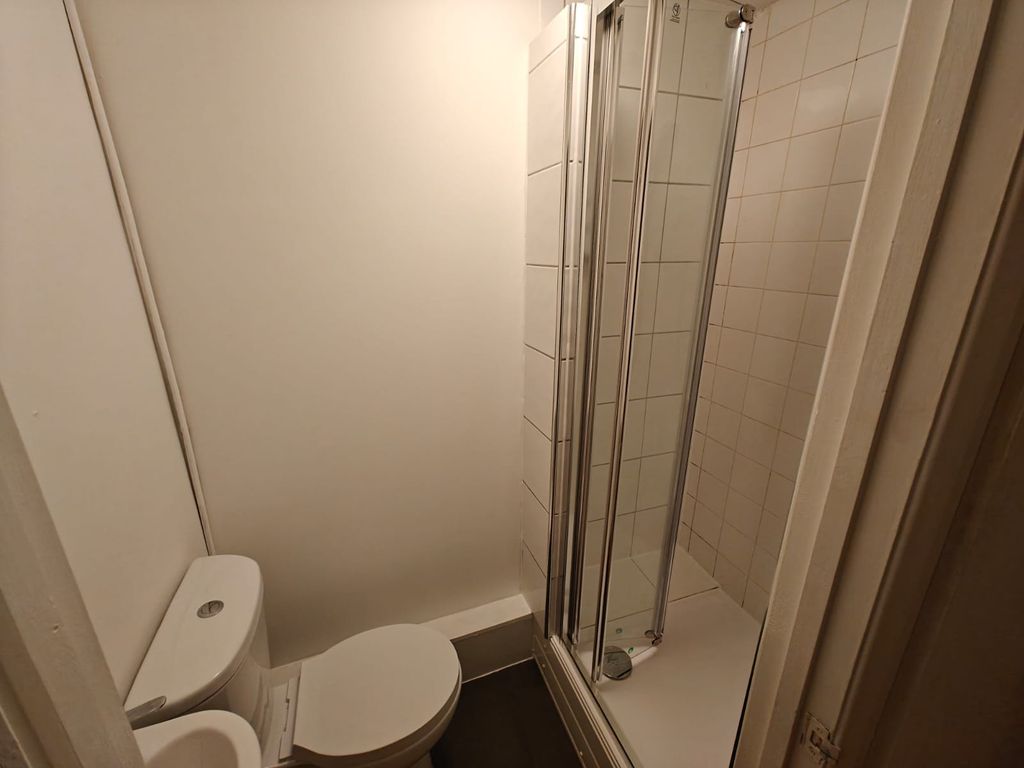 Property photo 3 of 3