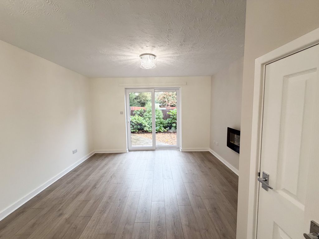 Property photo 2 of 13 Img_9648