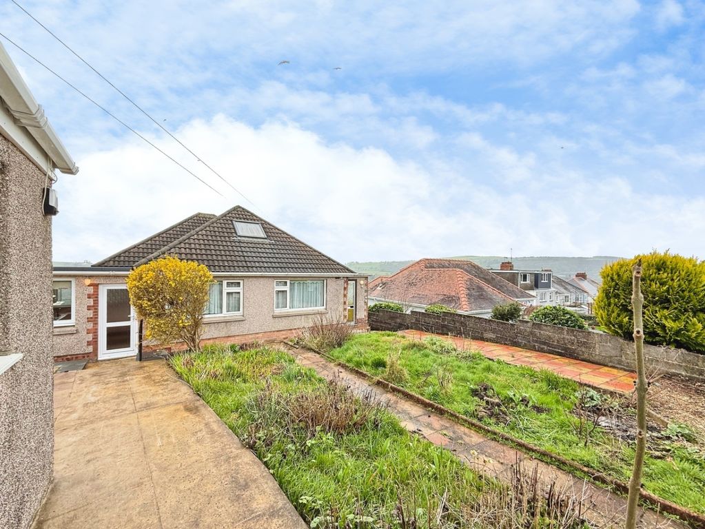 Property photo 1 of 23 4935042