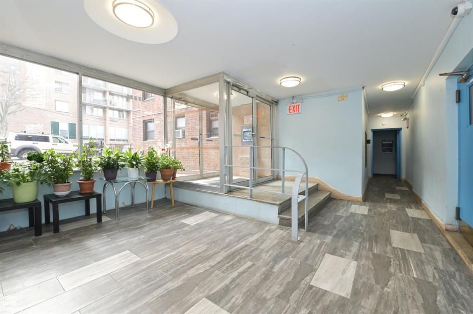 Property photo 2 of 10 <Alttext/>