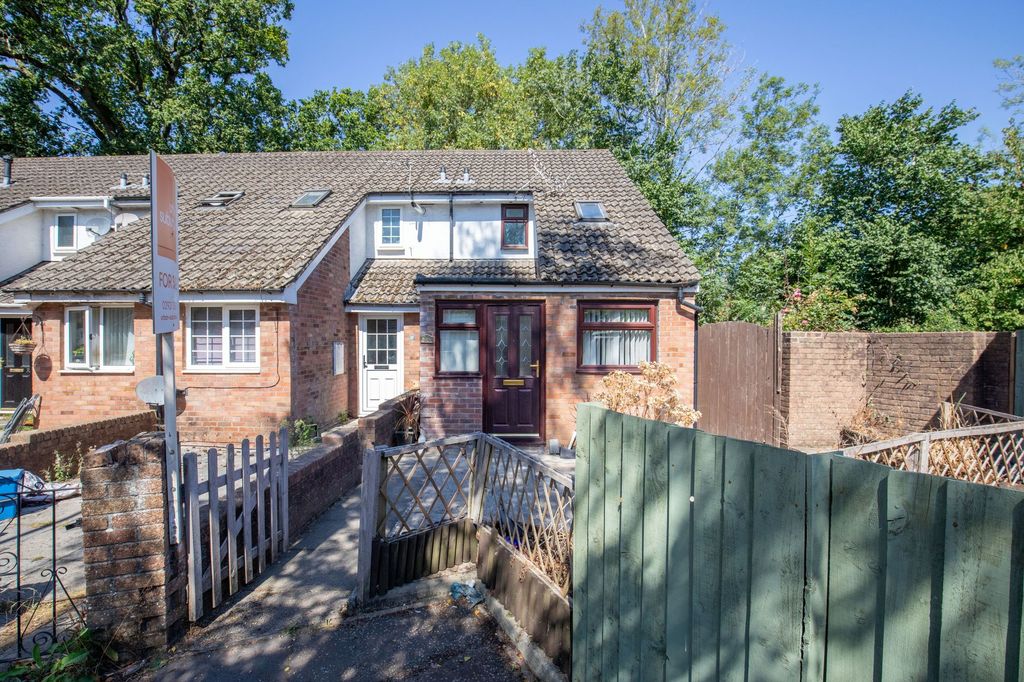 Property photo 1 of 21