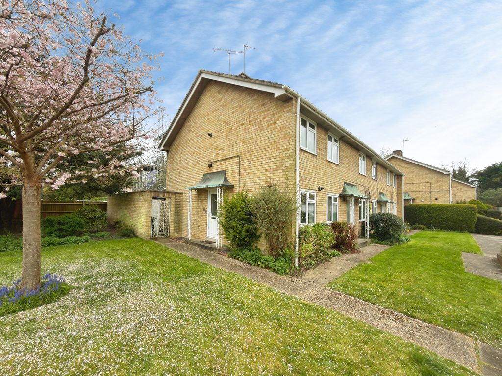 Property photo 1 of 8