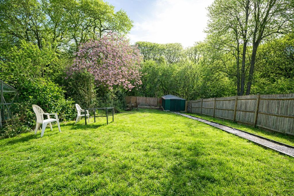 Property photo 2 of 21 0609Be77-9804-4A71-9d14-8Bce3F58F3A7.Png