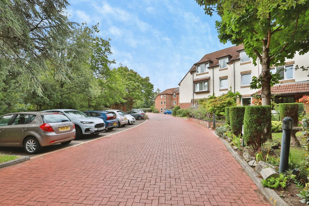 Property photo 2 of 18 Pbox-Img.Jpg