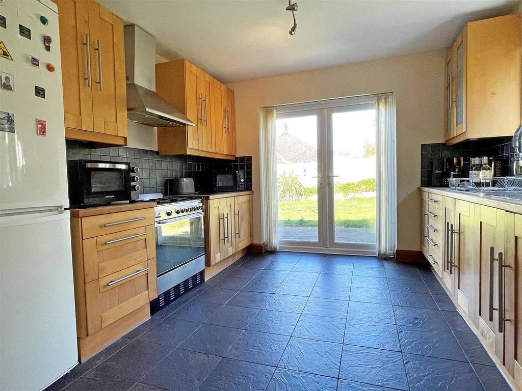 Property photo 3 of 16 K2A.Jpg
