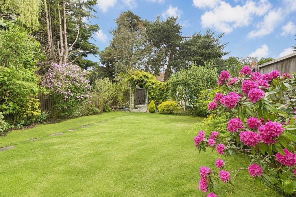 Property photo 2 of 12 4965364