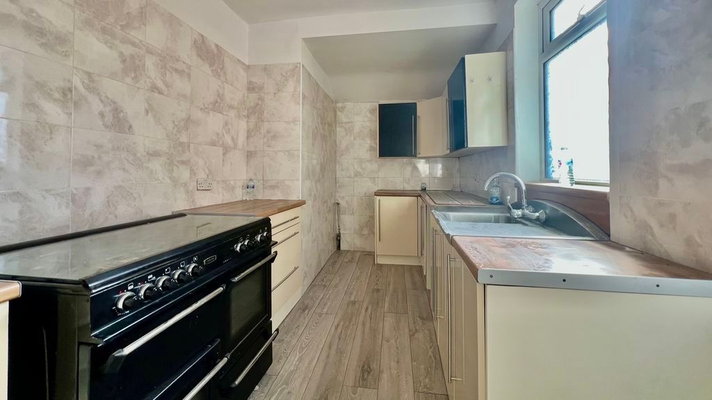 Property photo 3 of 23 Photo 20