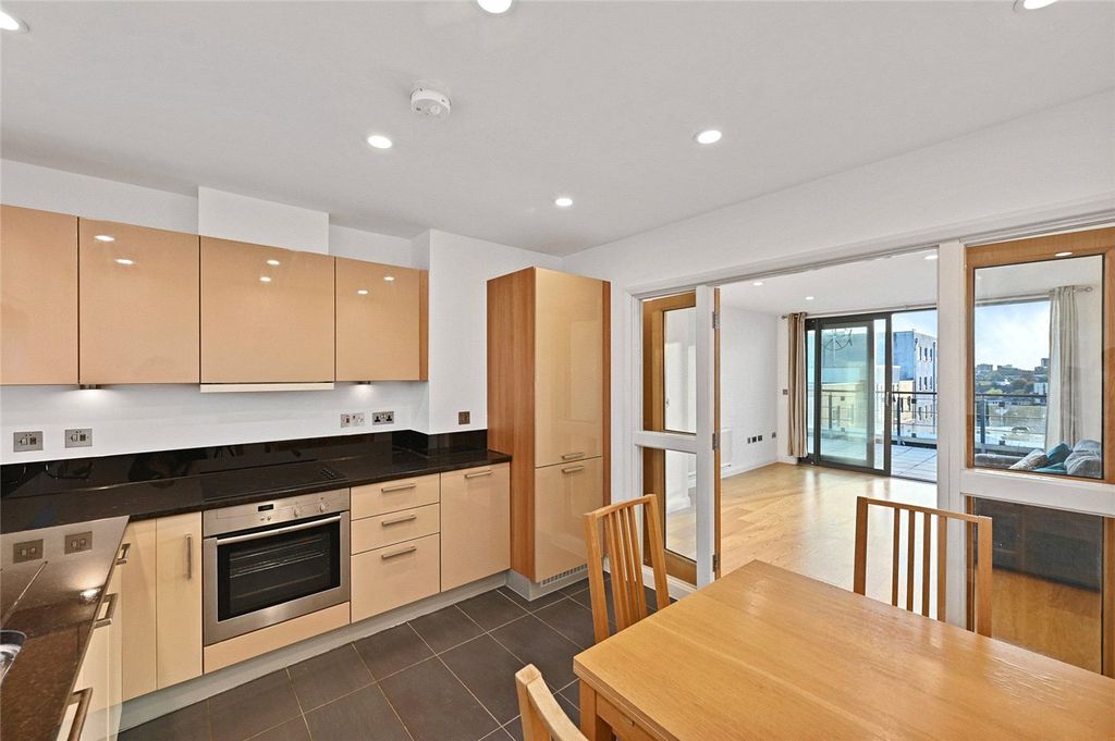 Property photo 2 of 10 Picture No. 07