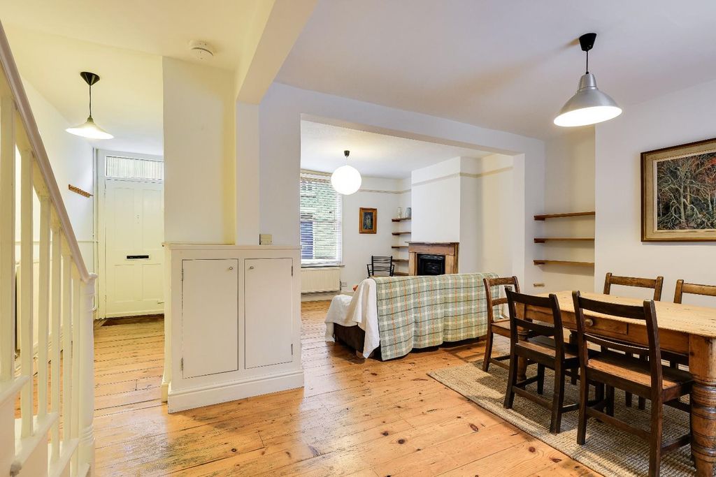 Property photo 2 of 18 Img (5) (1).Jpg