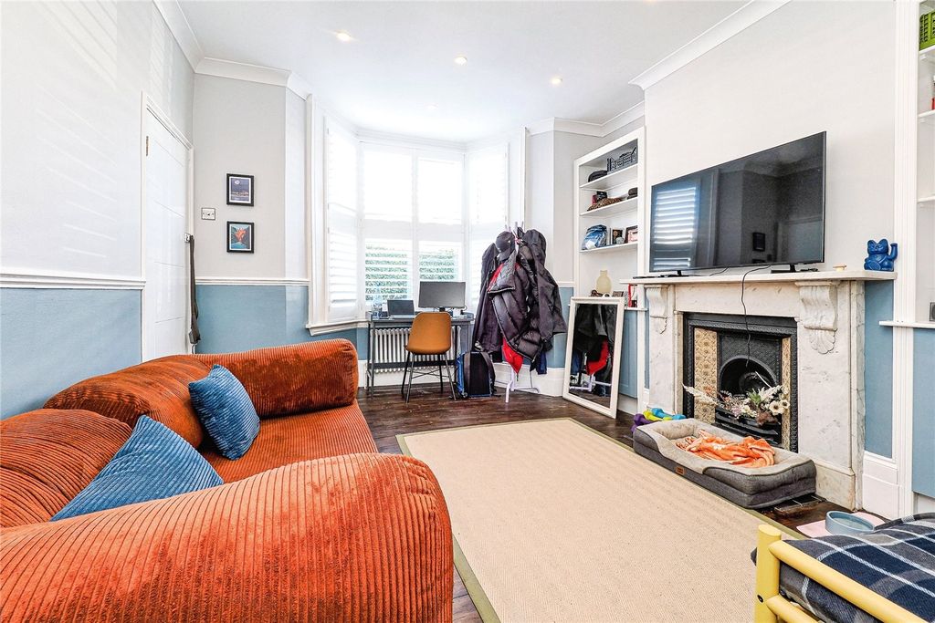 Property photo 2 of 16 Picture No. 01