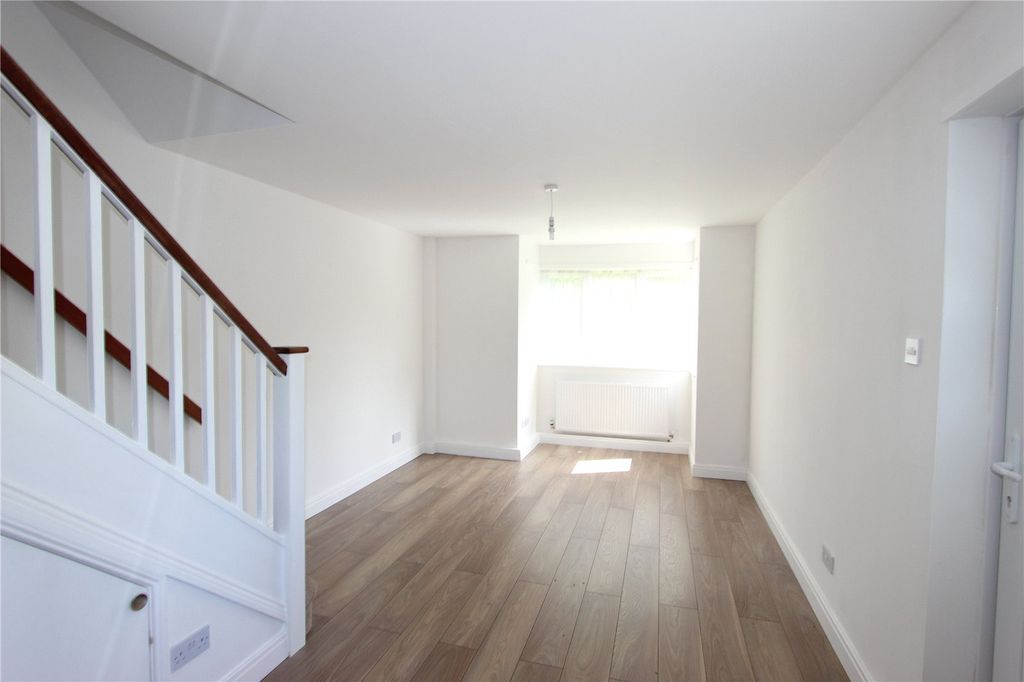 Property photo 1 of 9 Picture No. 02