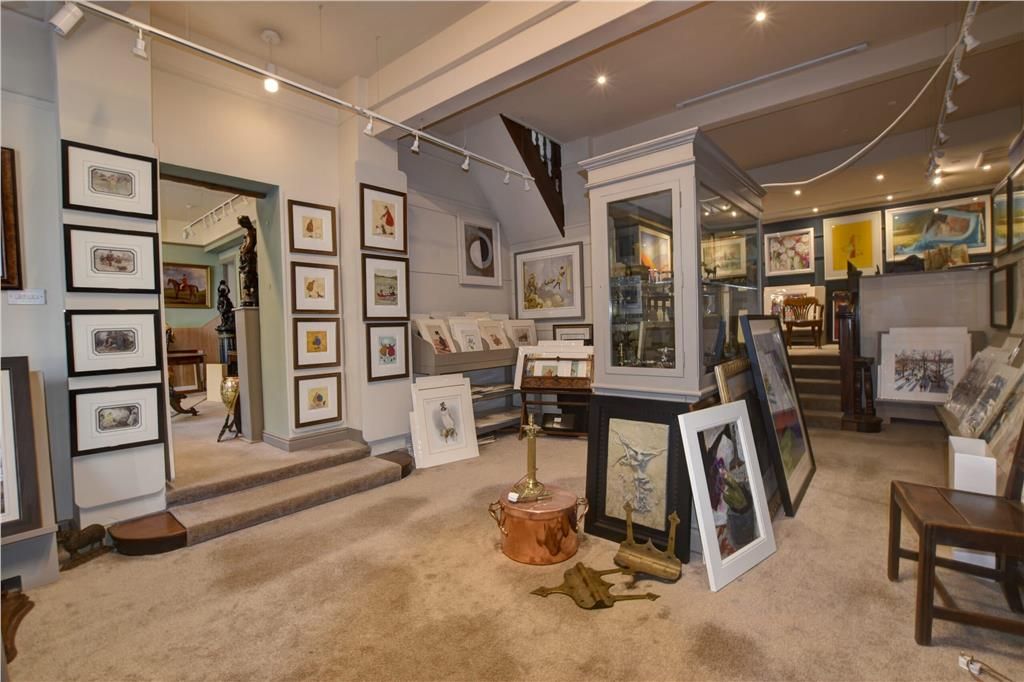 Property photo 3 of 13 Photo 7