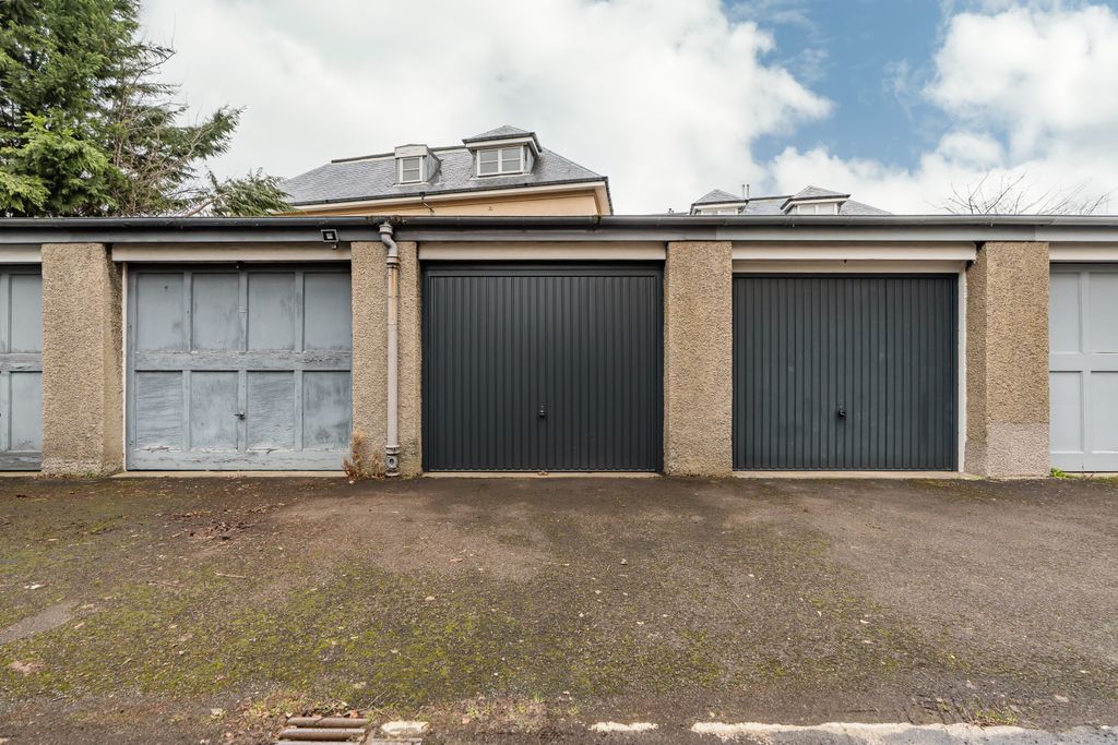 Property photo 1 of 8 Primary Property Image