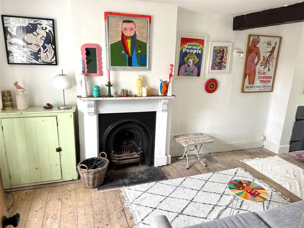 Property photo 3 of 17 Picture No. 12