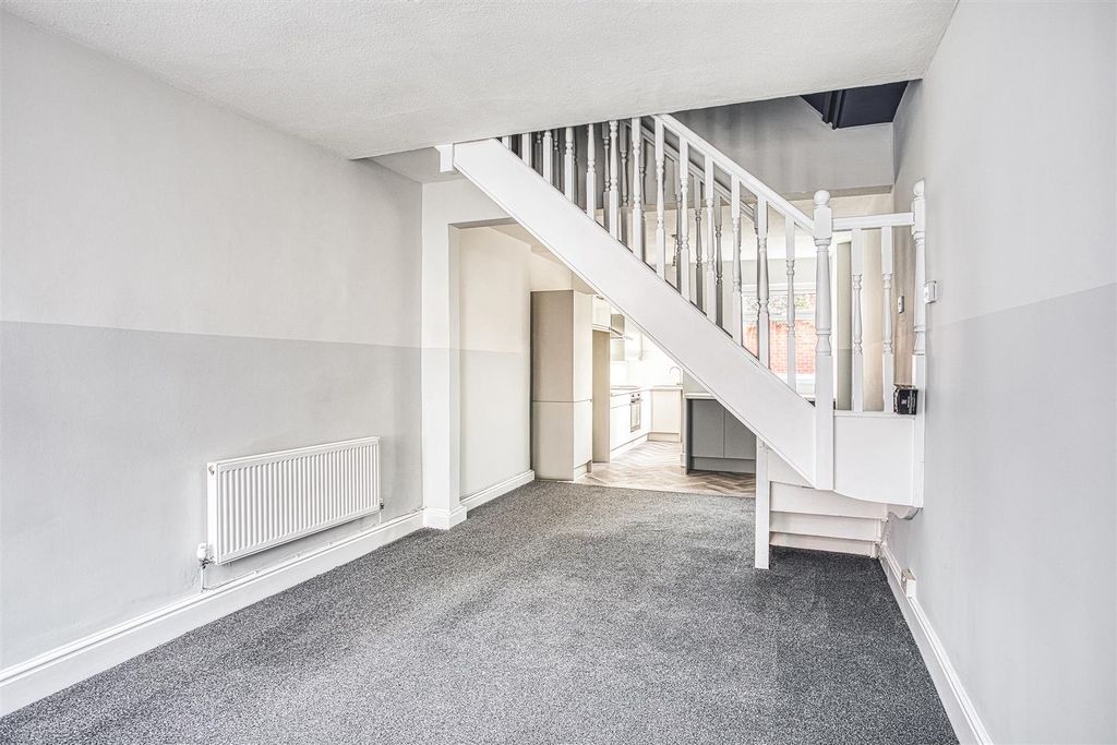 Property photo 3 of 14 316A3790_Hdr.Jpg