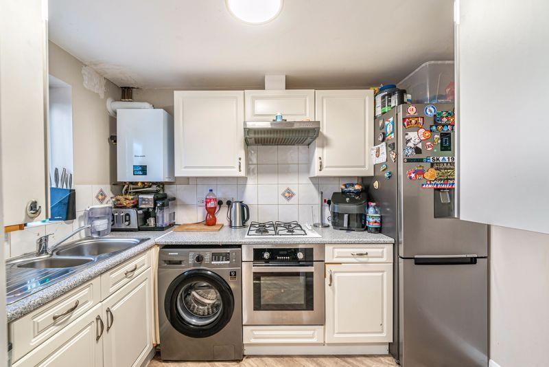 Property photo 3 of 21 Photo 16