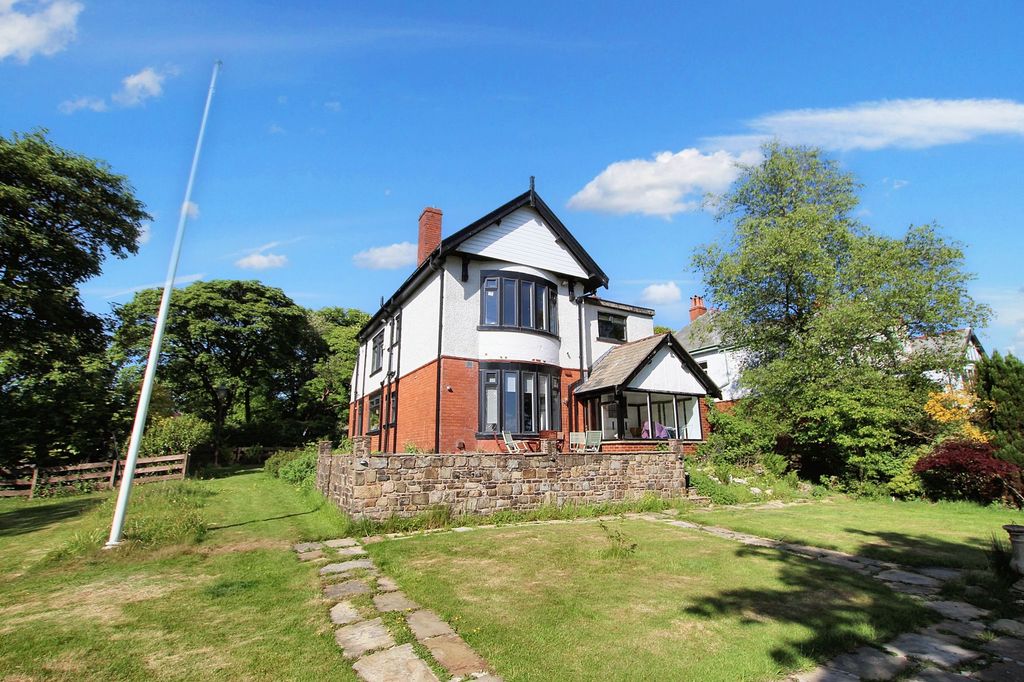 Property photo 1 of 37