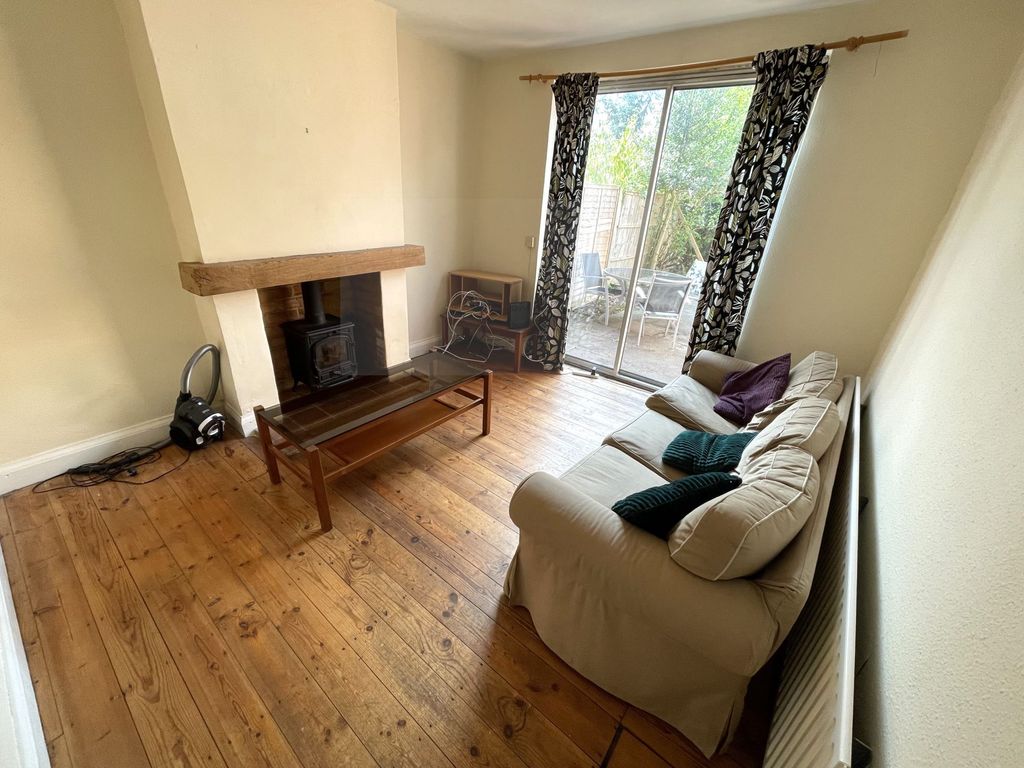 Property photo 3 of 16 Photo 5