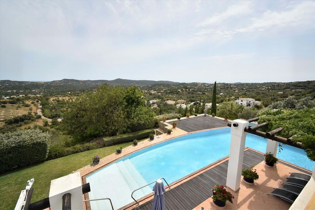 Property photo 1 of 32 Loulé - Luxury Villa With 4 Bedrooms - Piscina - Garden -