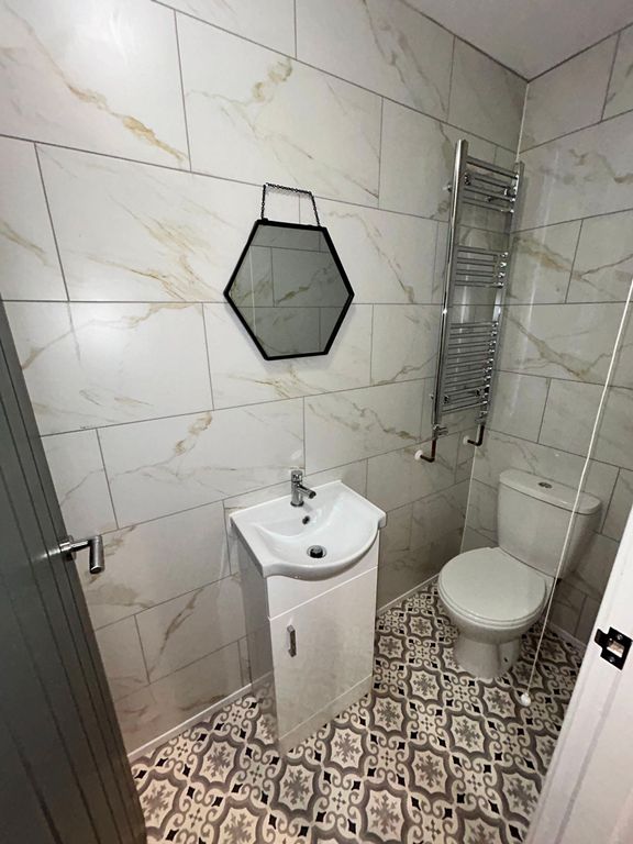 Property photo 2 of 3
