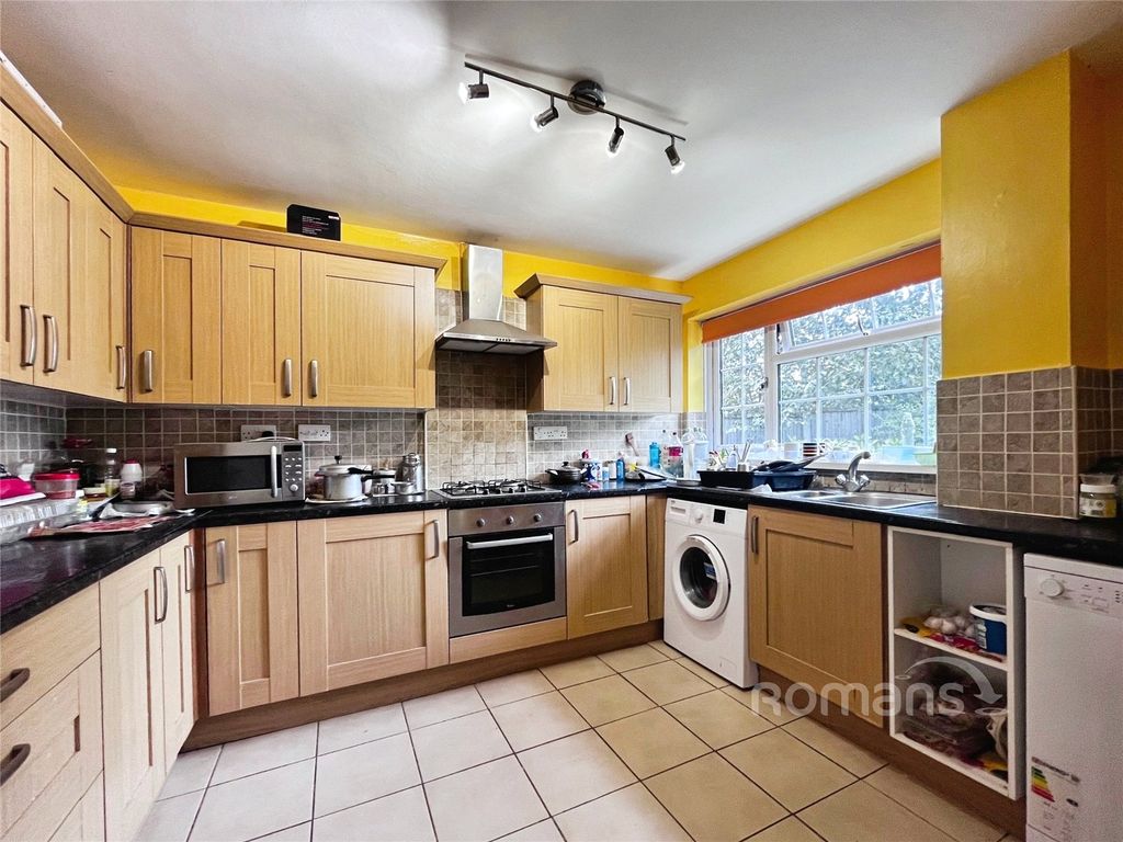 Property photo 3 of 13 Picture No. 05