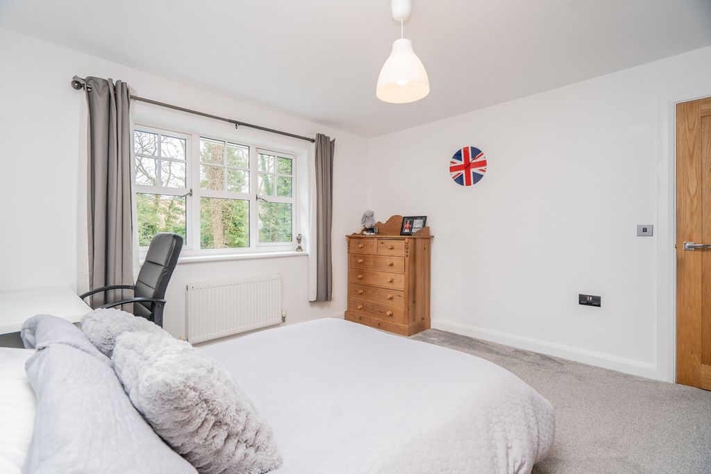 Additional image 32 of 4 bed detached house for saleCedar Court, Newport Pagnell, Milton Keynes MK14