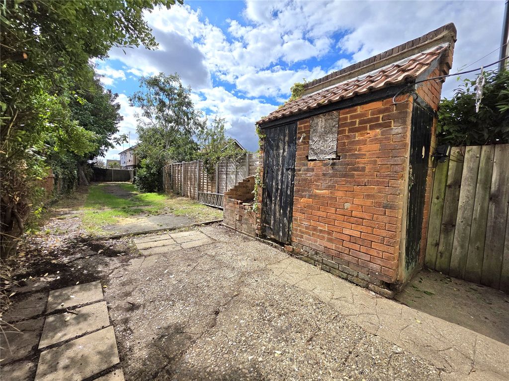 Property photo 2 of 19 Picture No. 02