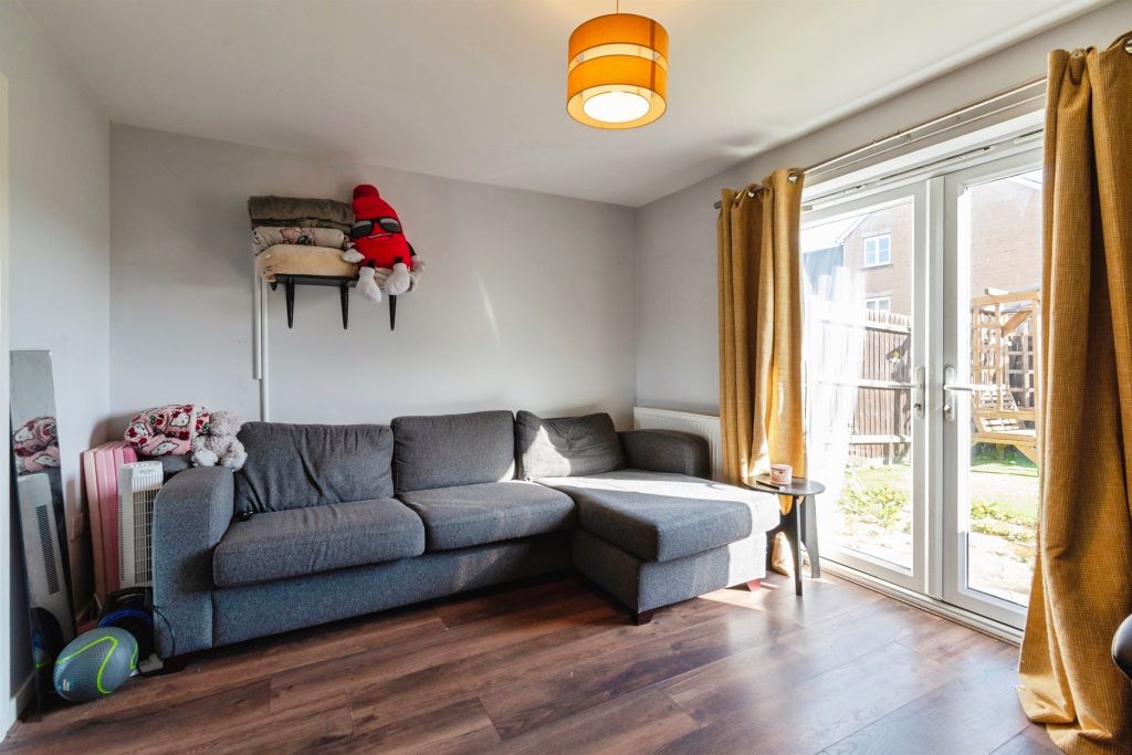 Property photo 2 of 17