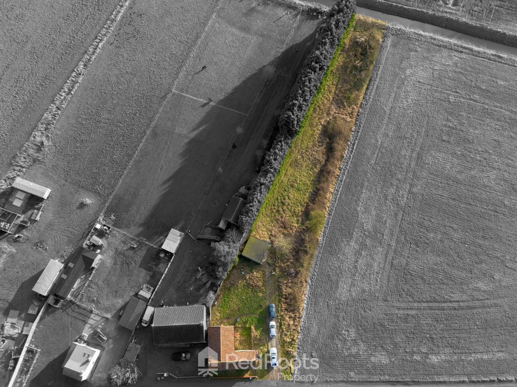 Property photo 3 of 17 3788574