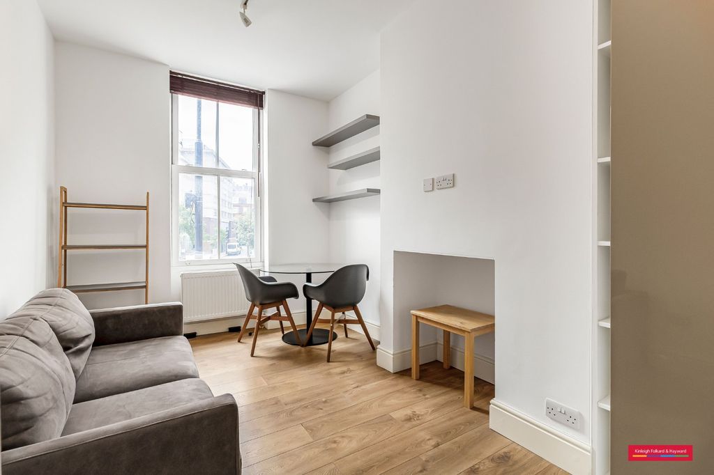 Property photo 1 of 8 Reception Room