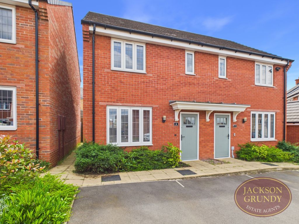 Property photo 1 of 19 Roose Close