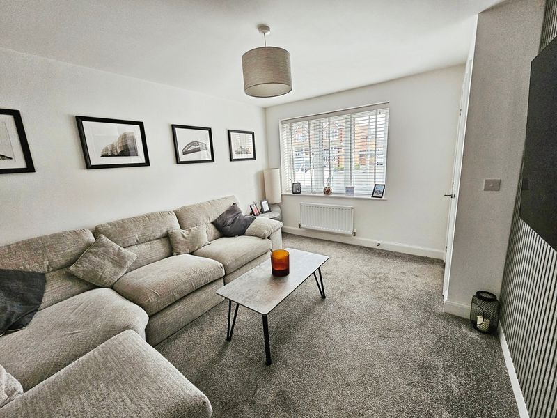 Property photo 2 of 10 Photo 9